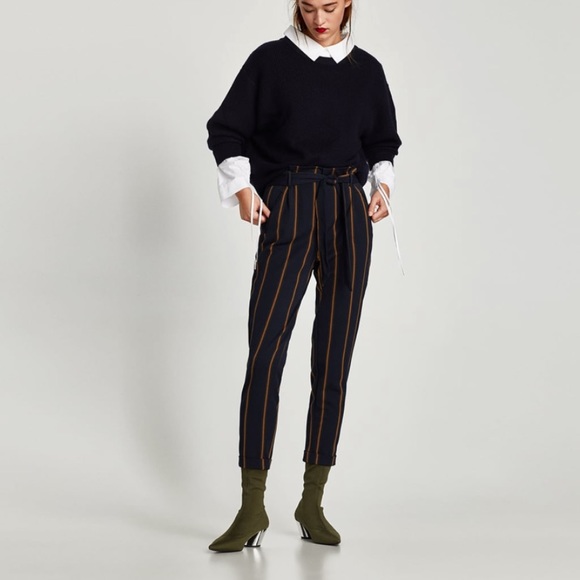 Zara pleated pants with belt Clearance